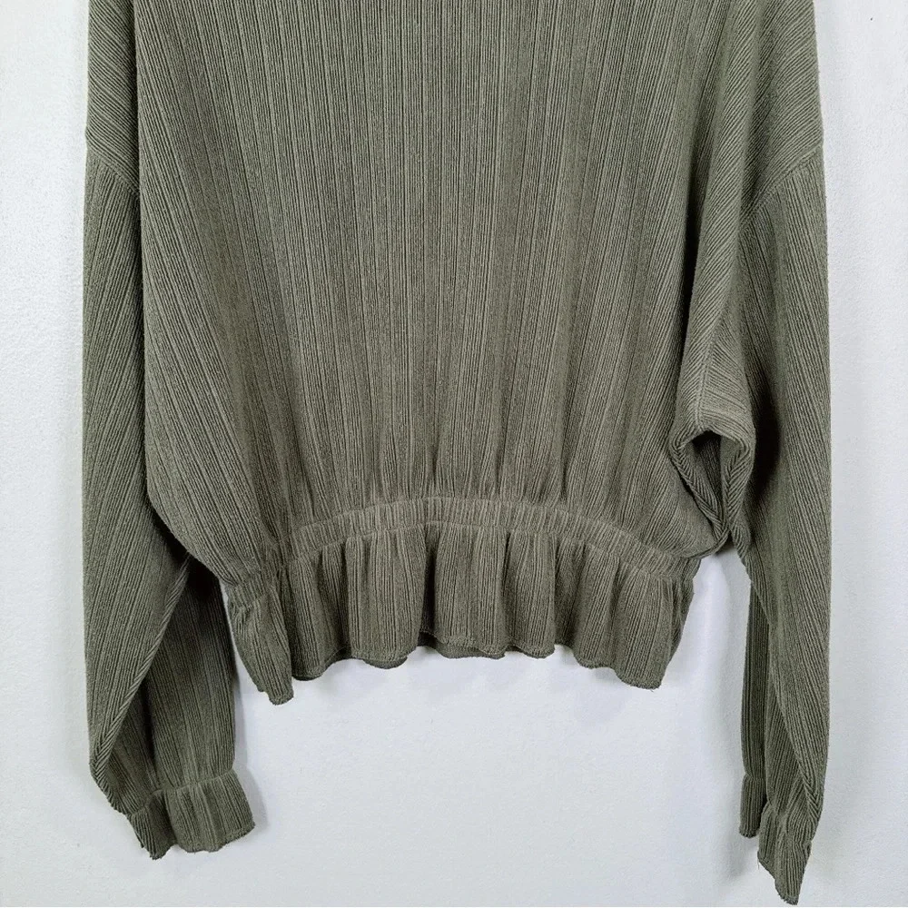 Zara Womens Size Medium Crew Neck Textrued Ribbed Long Sleeve Ruched Waist Top